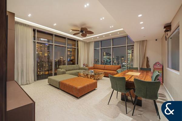 Burj Khalifa view | VOT | Upgraded | Rare